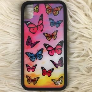 Iphone XR Antonio Garza wildflower phone case